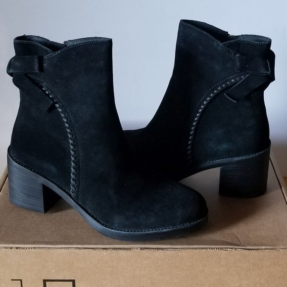 New UGG SUEDE Booties Boots - Picture 1 of 15